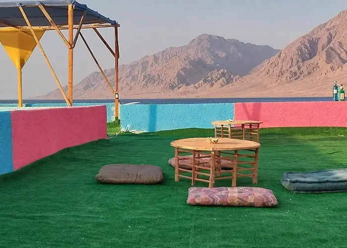 Panzió Perry's Island Camp Al Mezina *