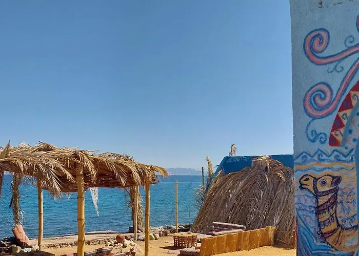 Perry's Island Camp Al Mezina Panzió Nuweiba`